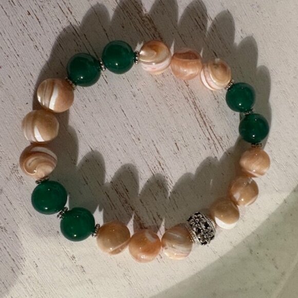 Earth & Emerald Harmony - Picture 3 of 5